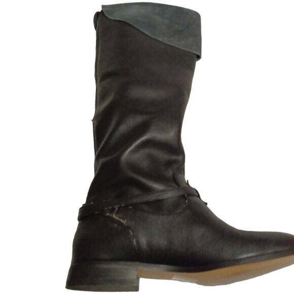 Victoria's Secret Black Fold Over Knee Riding Boots Buckle Strap Size 7B - Picture 5 of 12